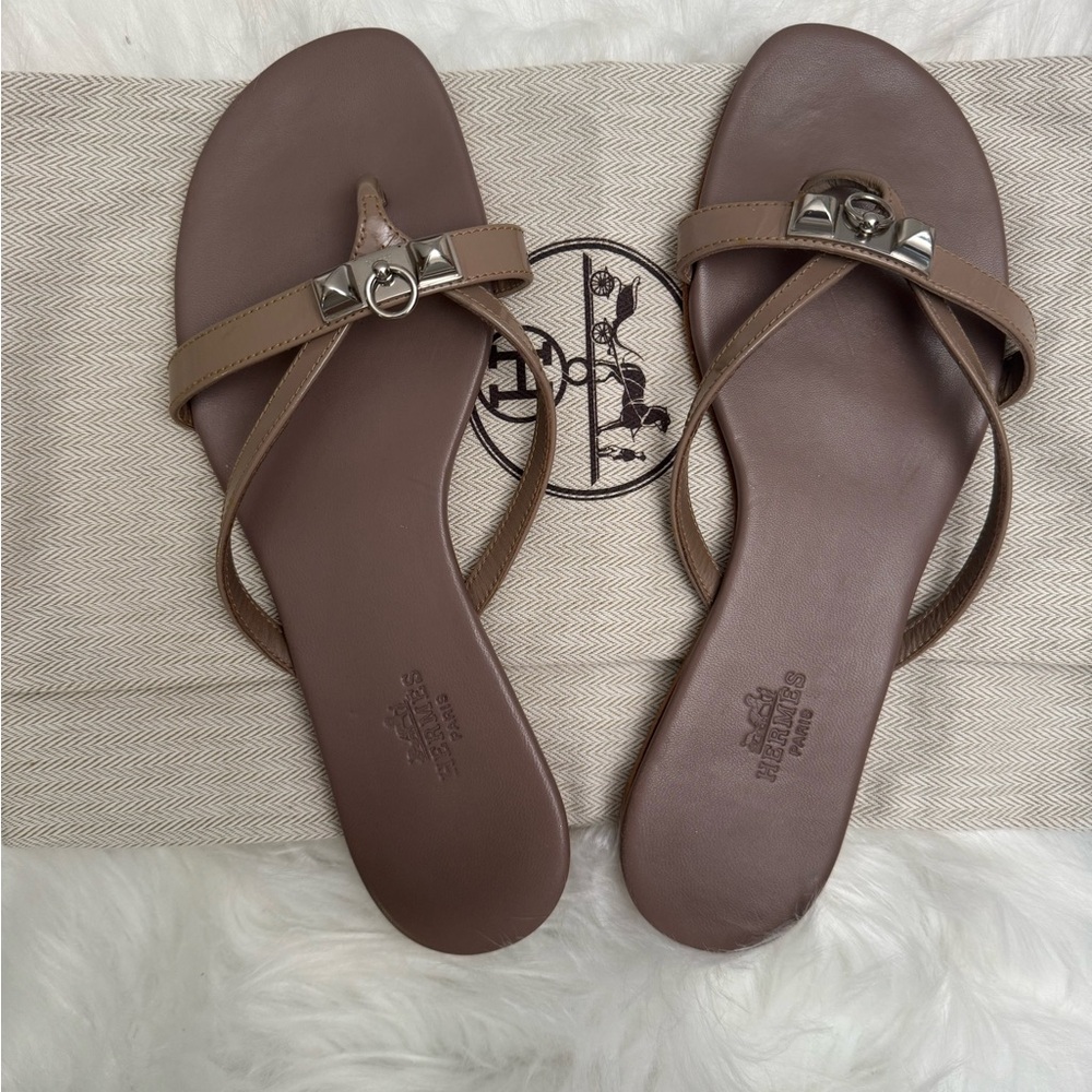 Hermes Corfou Leather Sandals